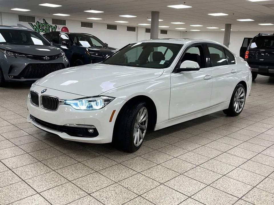 BMW 3 Series 2017 photo 2
