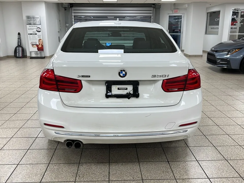 BMW 3 Series 2017 photo 5