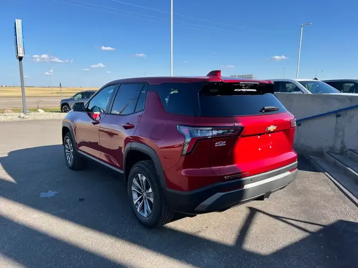 Chevrolet Equinox 2027 photo 3