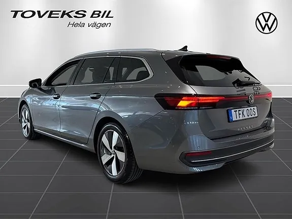 Volkswagen Passat 2025 photo 3