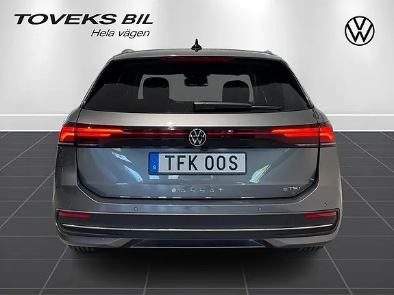 Volkswagen Passat 2025 photo 4