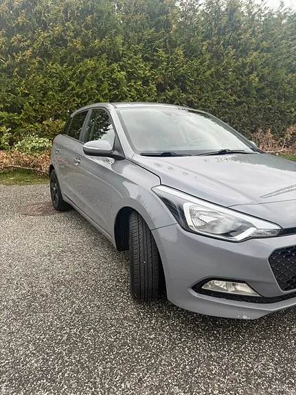 Hyundai I20 2015 photo 3