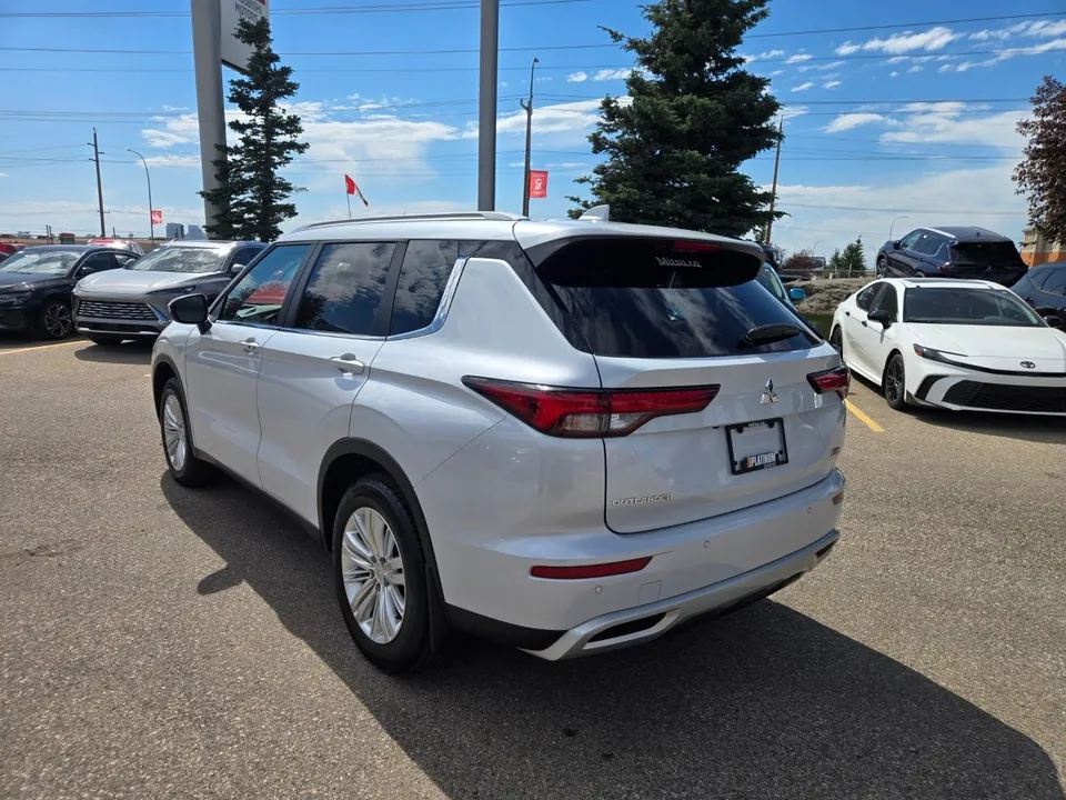 Mitsubishi Outlander 2024 photo 5