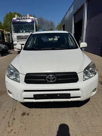 Toyota Rav4 2007 photo 2