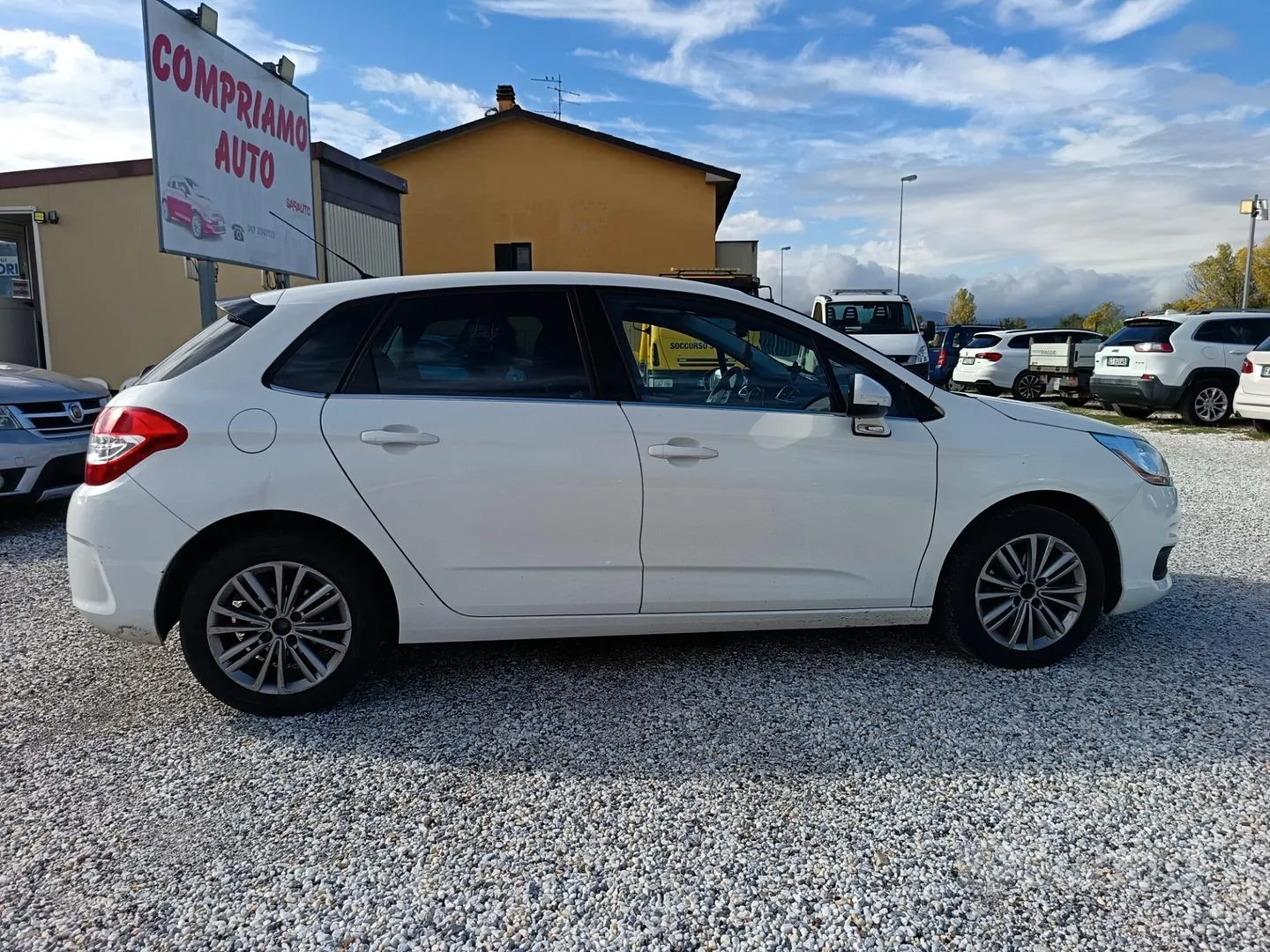 Citroen C4 2011 photo 5