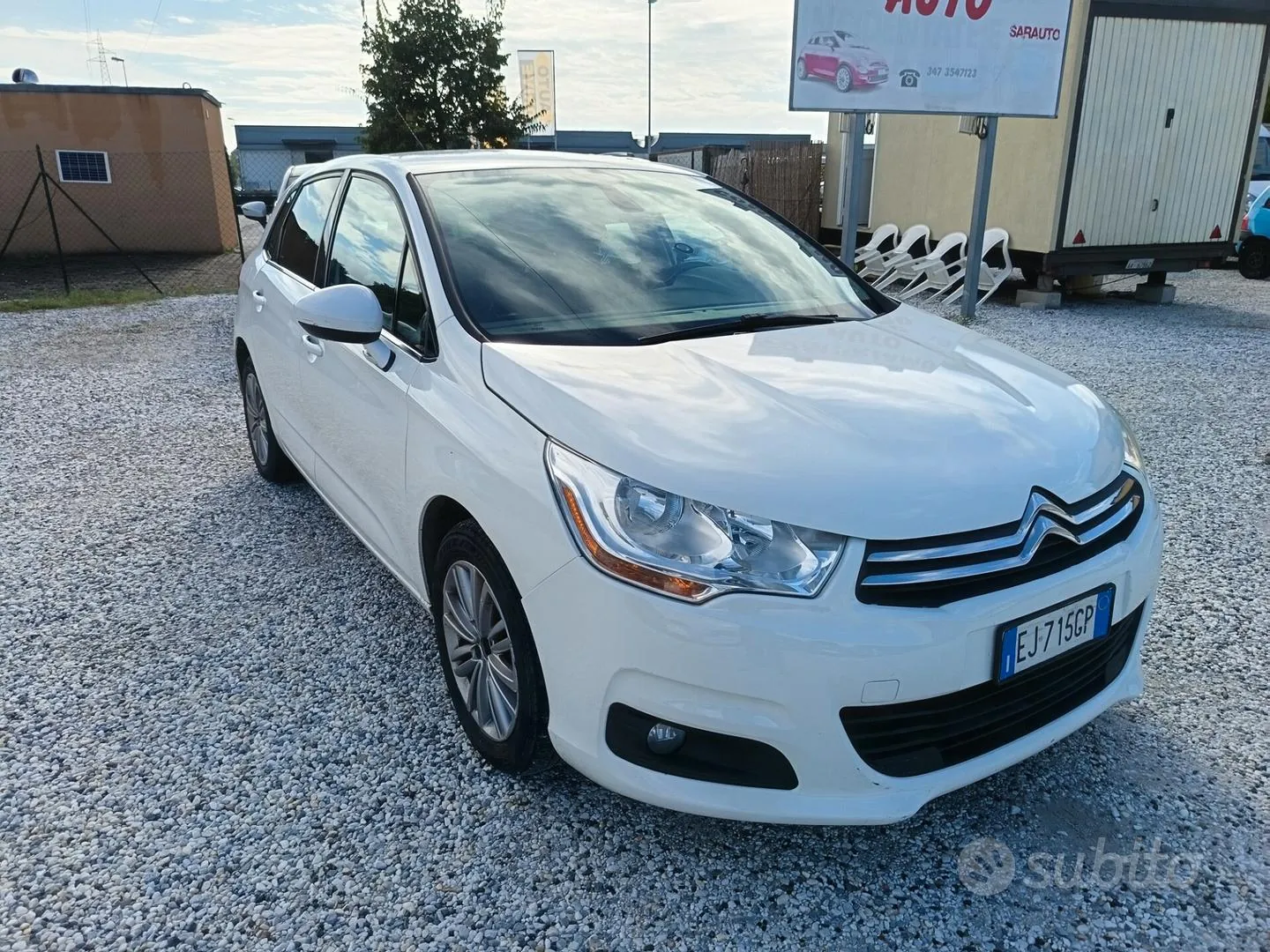 Citroen C4 2011 photo 3