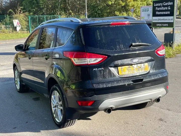 Ford Kuga 2013 photo 2