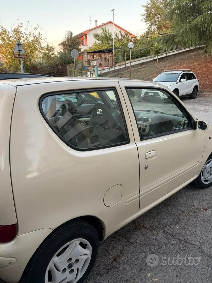 Fiat 600 2006 photo 2