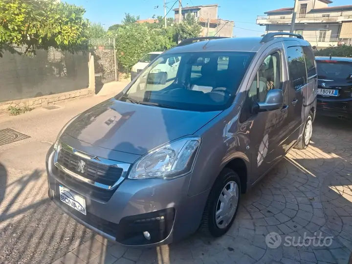 Peugeot Partner 2016 photo 2