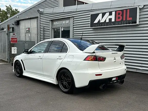 Mitsubishi Lancer 2012 photo 3