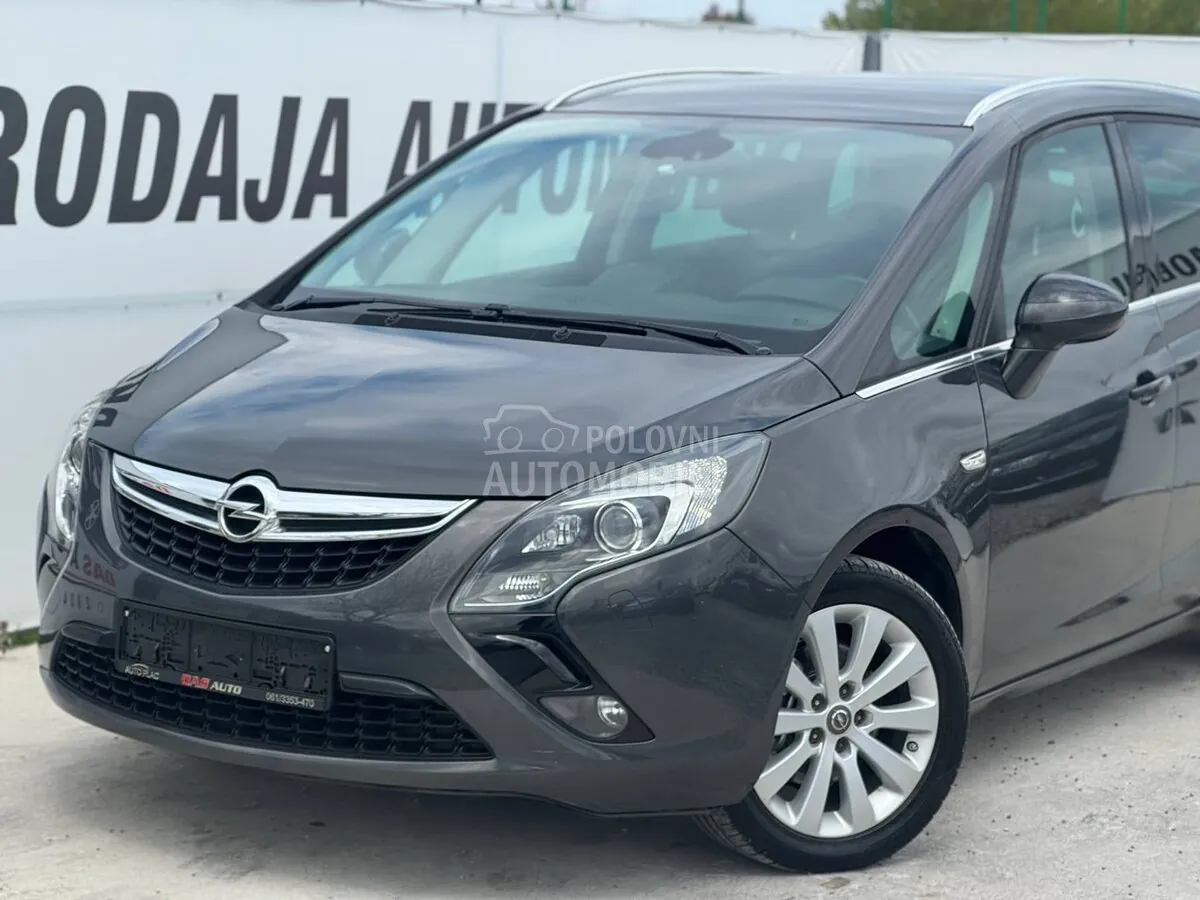 Opel Zafira 2015 photo 2