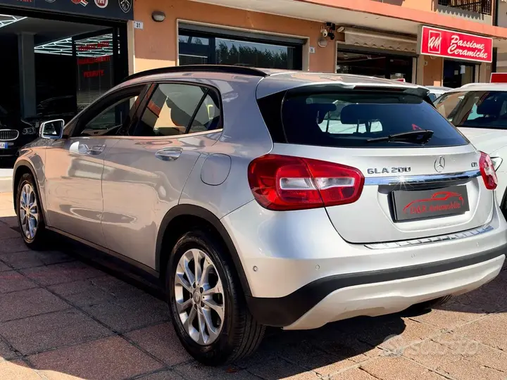 Mercedes-Benz Gla 2015 photo 5