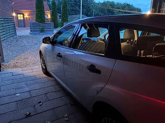 Ford Focus 2014 photo 2