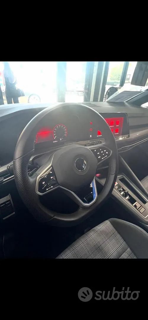Volkswagen Golf 2022 photo 3
