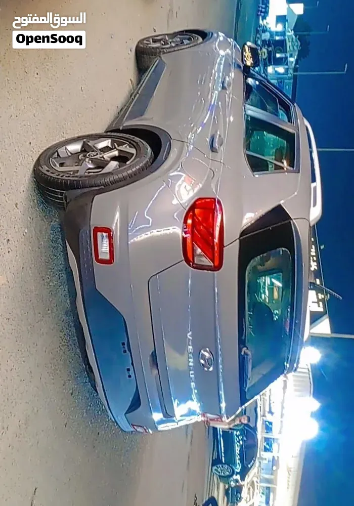 Hyundai Venue 2023 photo 3