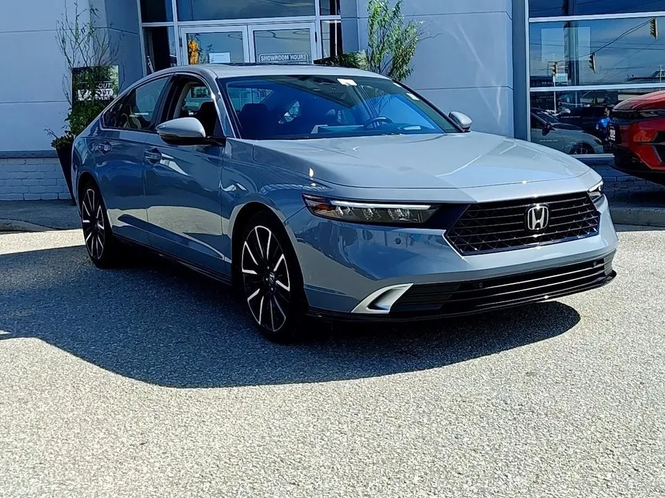 Honda Accord 2026 photo 2