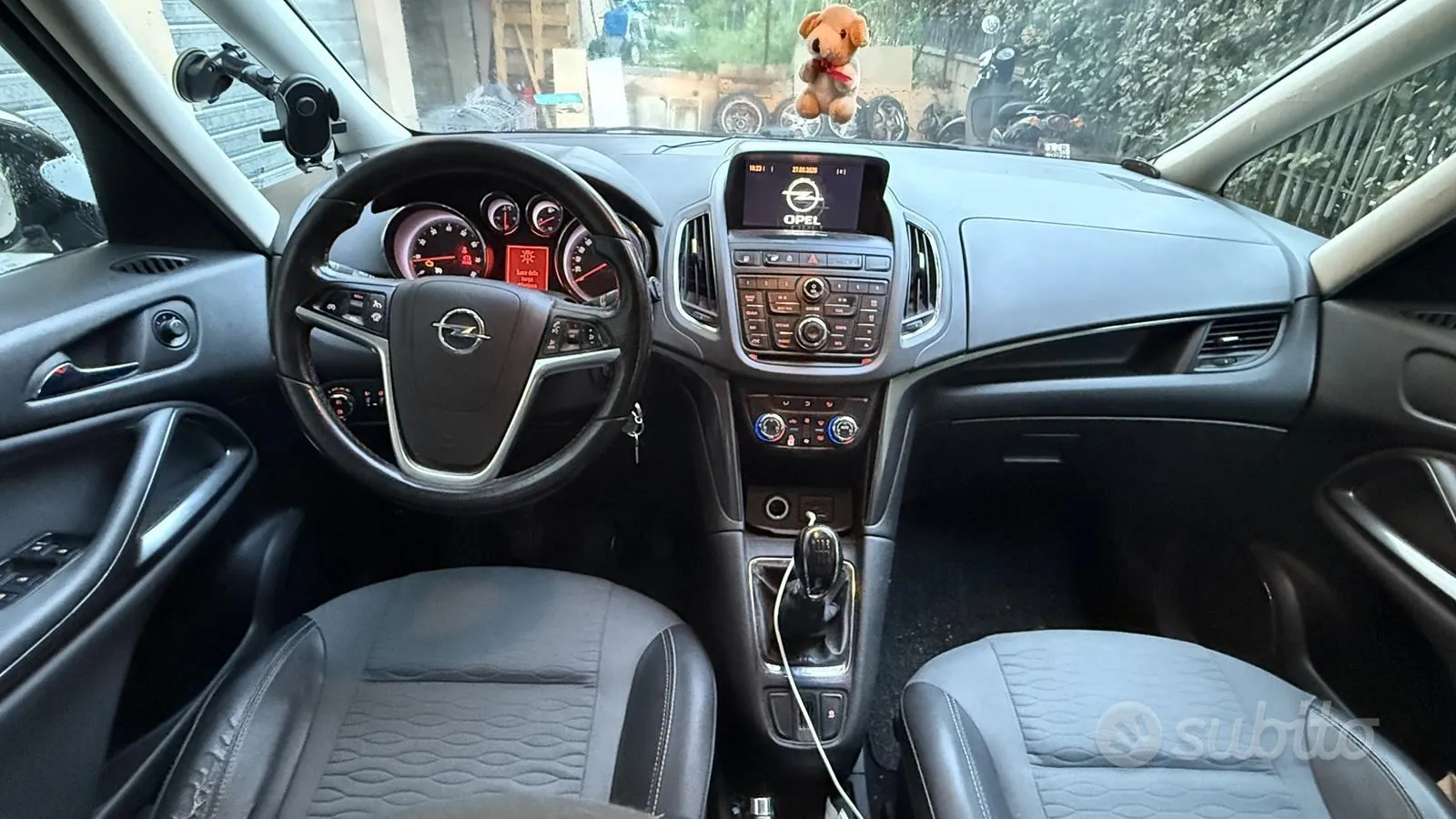 Opel Zafira 2012 photo 5