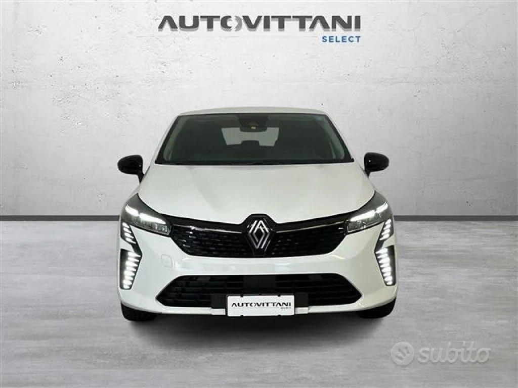 Renault Clio 2023 photo 2