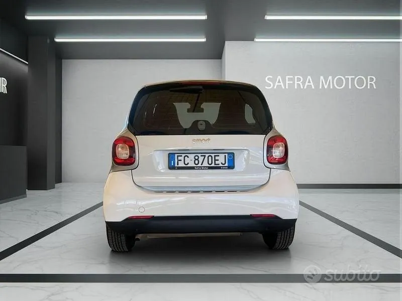 Smart Fortwo 2016 photo 5