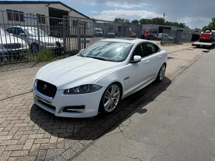 Jaguar Xf R-Sport