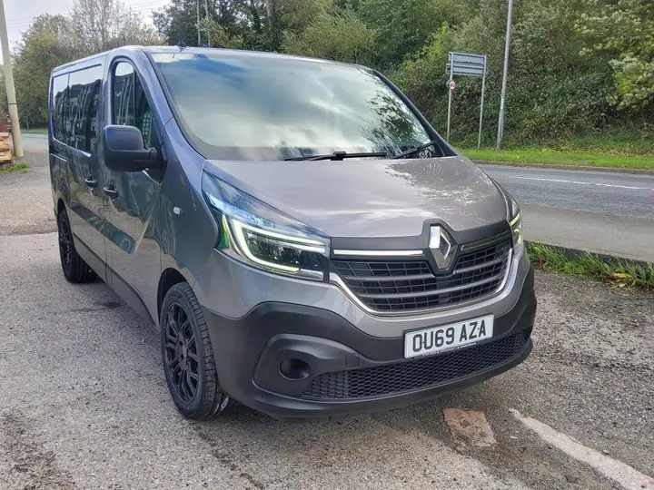 Renault Trafic 2019 photo 3
