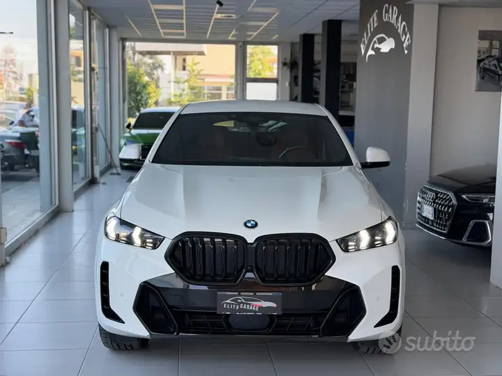 BMW X6 2023 photo 2
