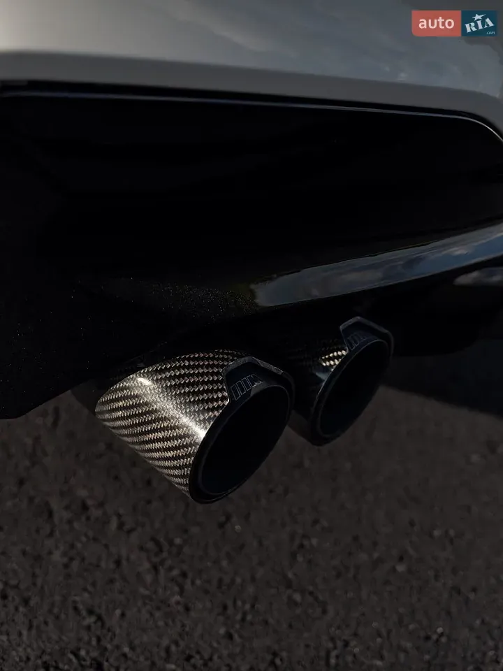 BMW 5 Series 2017 photo 5