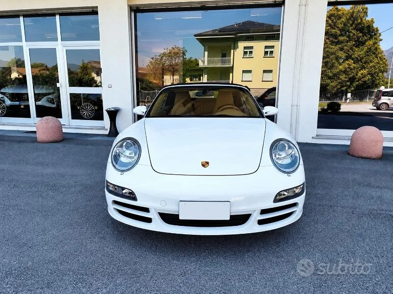 Porsche 911 2008 photo 2