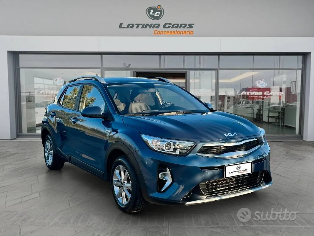 Kia Stonic 2023 photo 4