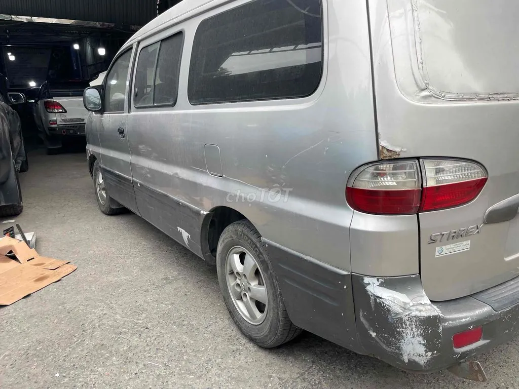 Hyundai Starex 2004 photo 4