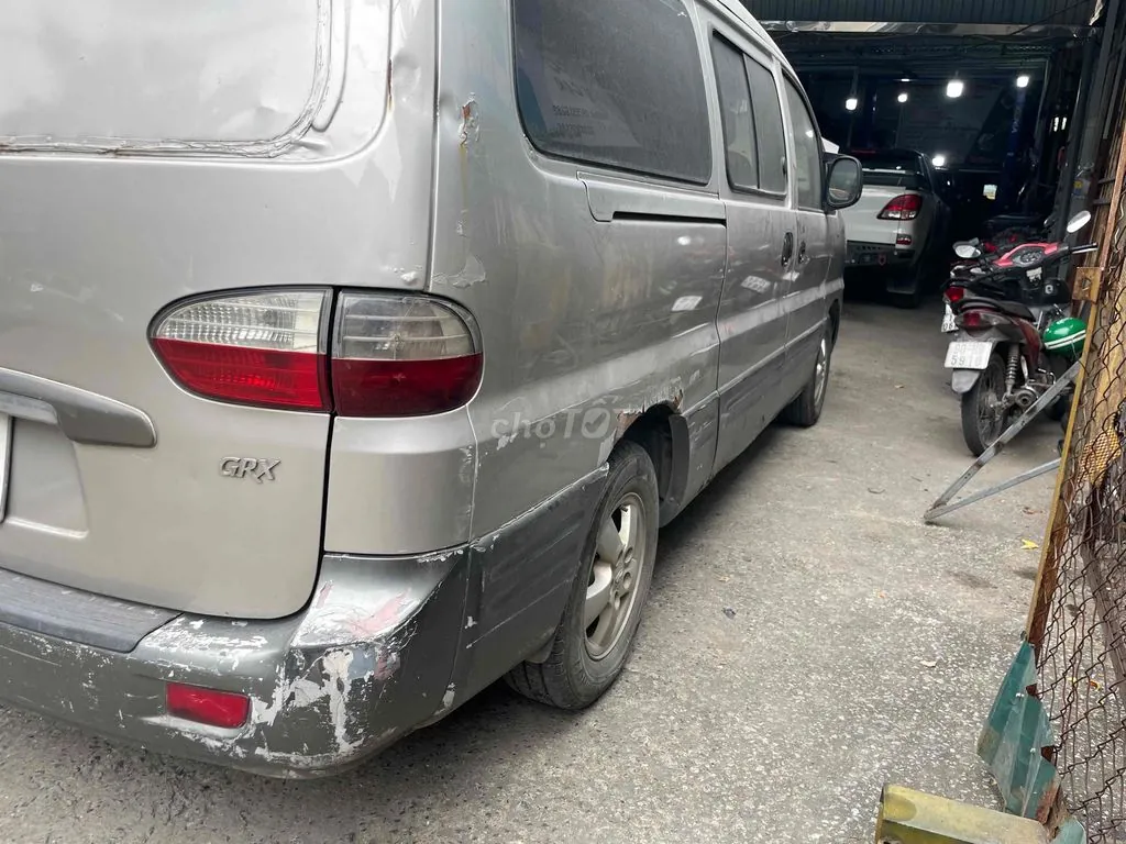 Hyundai Starex 2004 photo 5