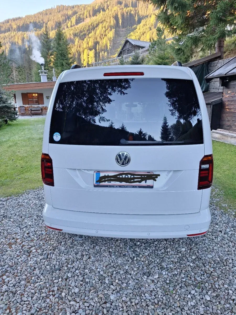 Volkswagen Caddy 2019 photo 2