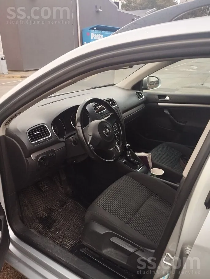 Volkswagen Golf Variant 2011 photo 3