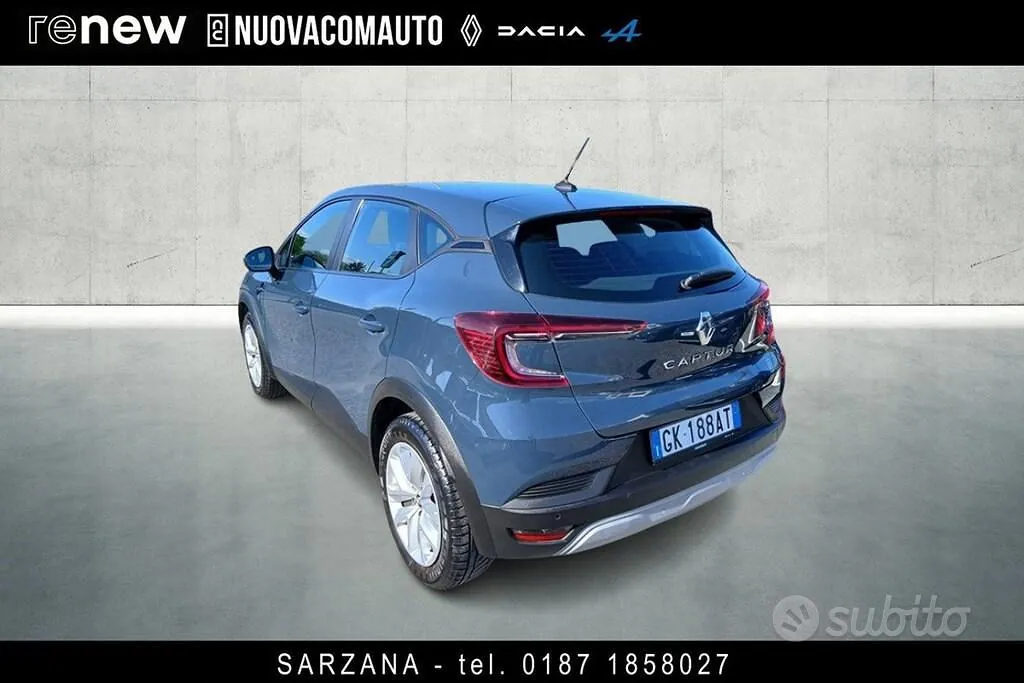 Renault Captur 2022 photo 2
