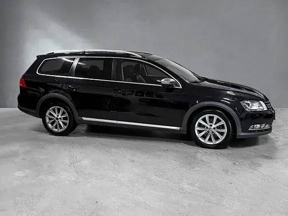 Volkswagen Passat Alltrack 2015 photo 2