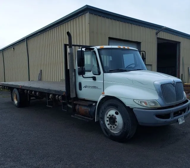 International Durastar 4300 2007 photo 2