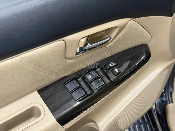 Toyota Fortuner 2015 photo 5