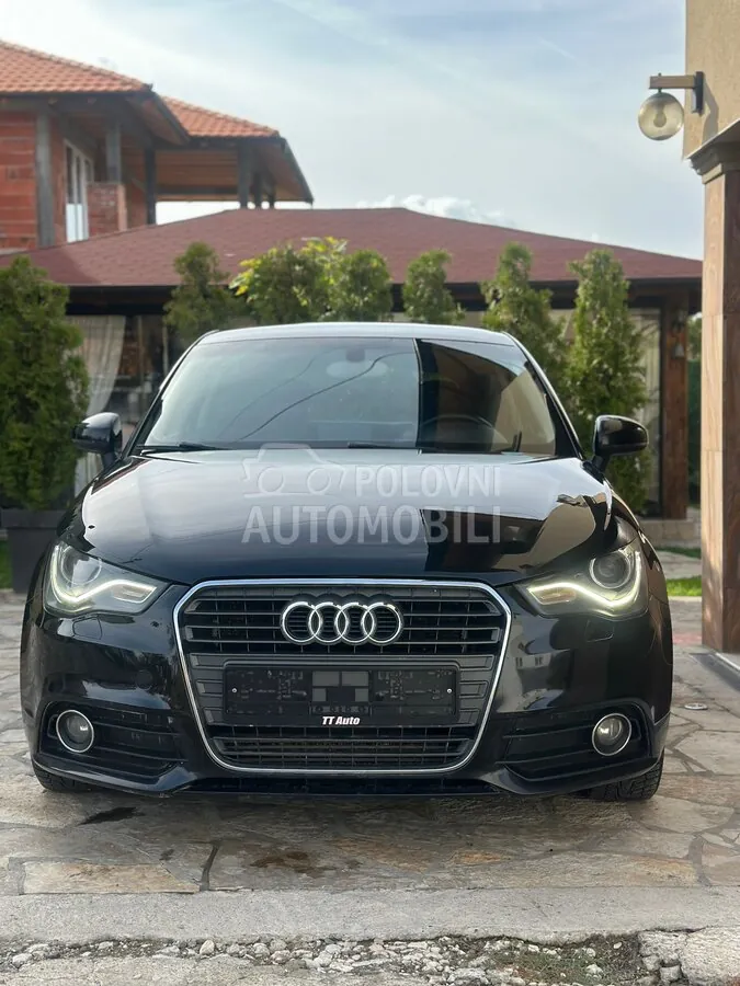 Audi A1 2011 photo 4