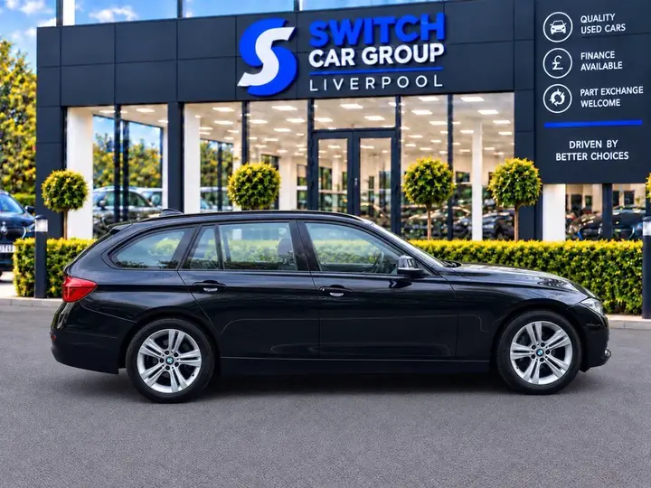 BMW 3 Series 2018 photo 4