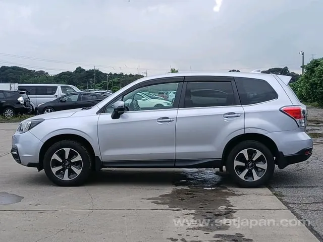Subaru Forester 2016 photo 4