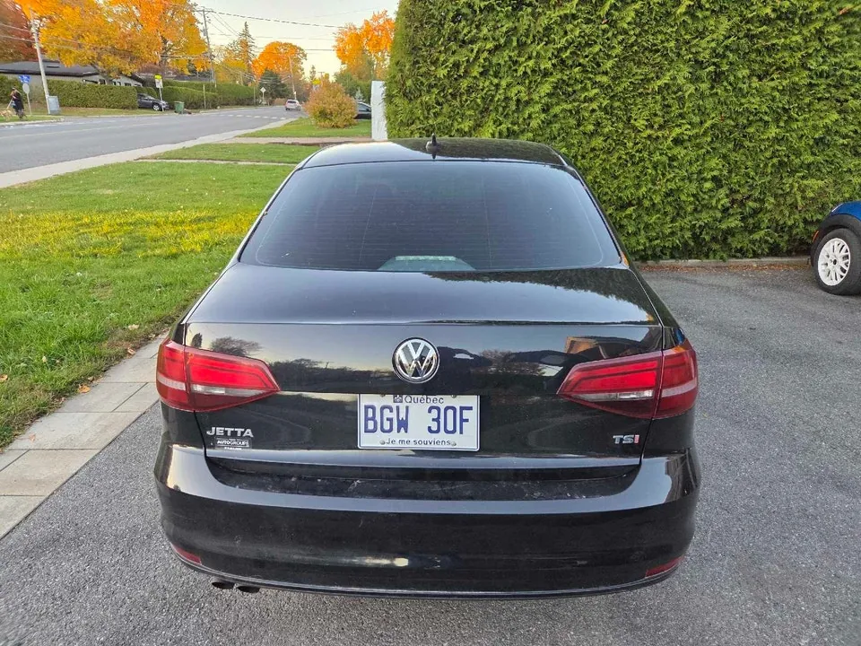 Volkswagen Jetta 2017 photo 3