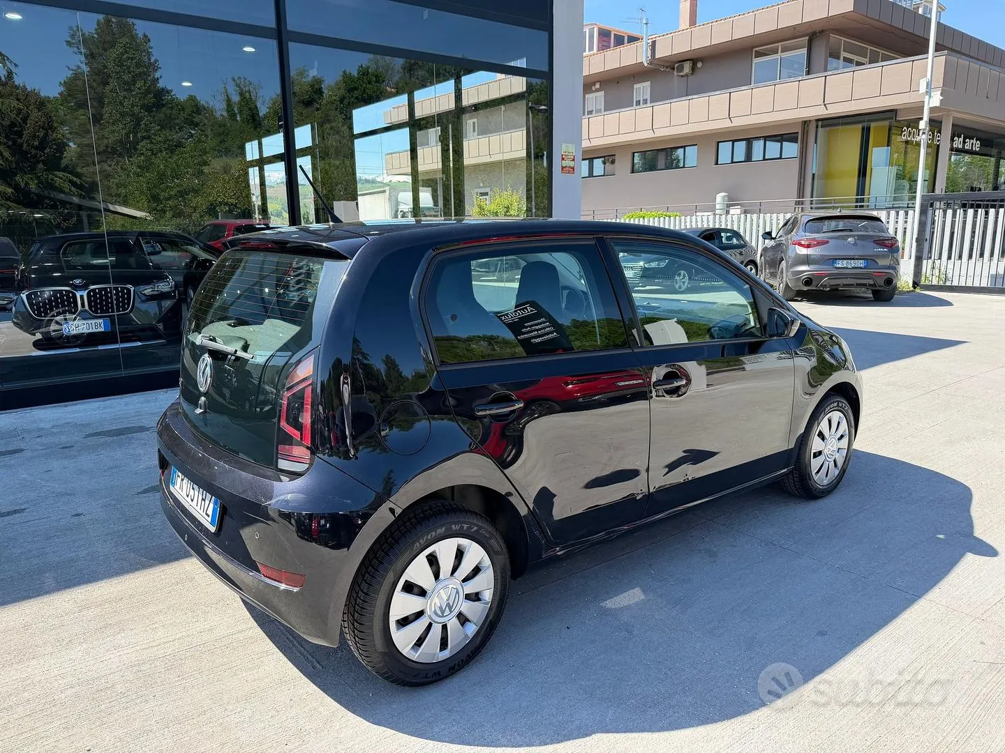 Volkswagen Up 2018 photo 4