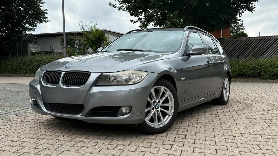 BMW 318D Touring