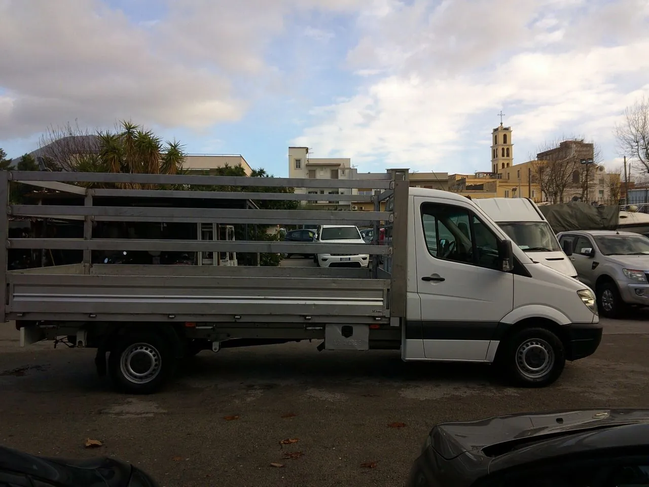 Mercedes-Benz Sprinter 2012 photo 2