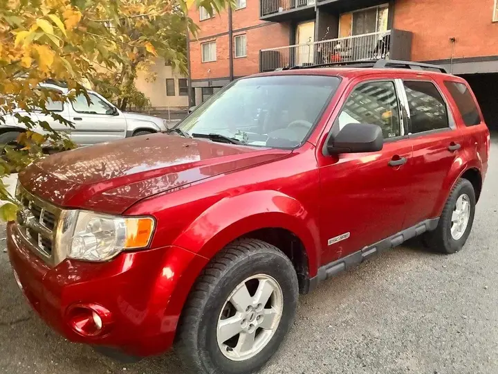 Ford Escape 2008 photo 2