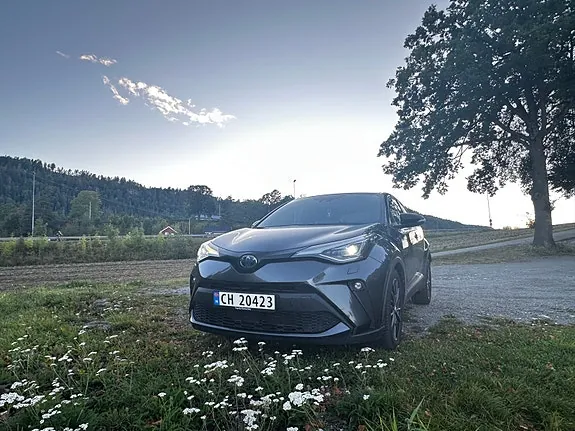 Toyota C-Hr 2023 photo 4