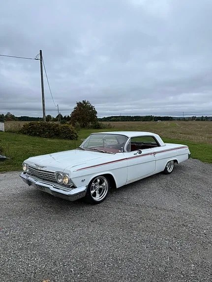 Chevrolet Impala 1962 photo 2