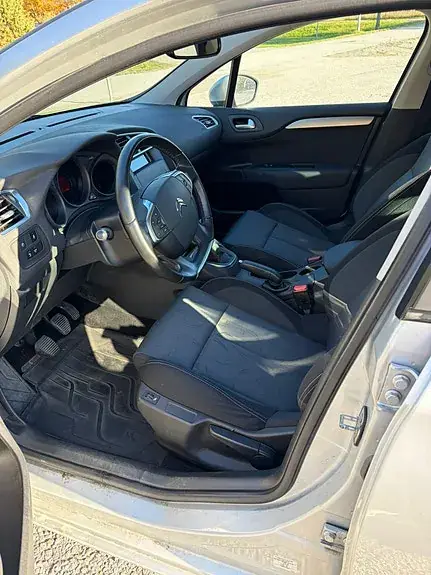 Citroen C4 2014 photo 3