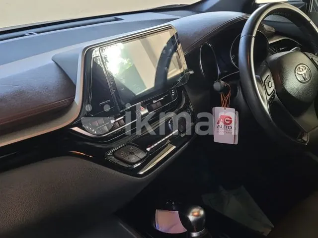 Toyota Chr 2019 photo 4