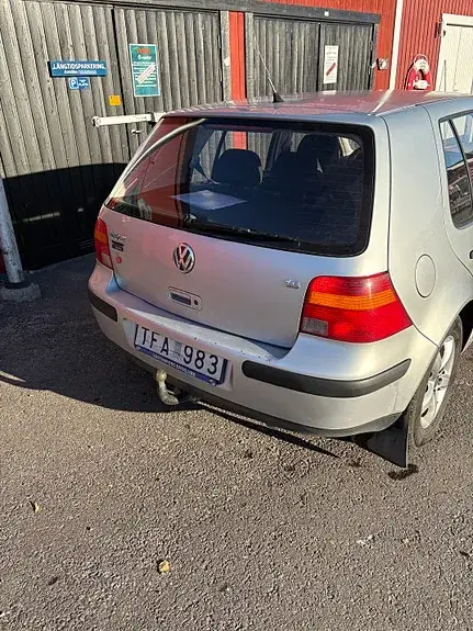 Volkswagen Golf 4 2002 photo 2